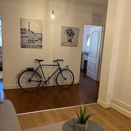 Le Comte Est Bon, Quartier Antiquaires Apartment Dijon Luaran gambar